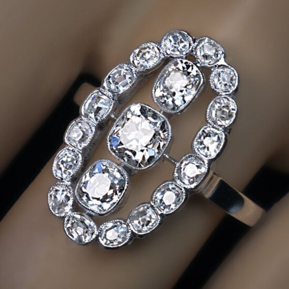 🎁Crystal Pure Big Hollow Oval Zircon Thin Wedding Rings for Women,MARR9090